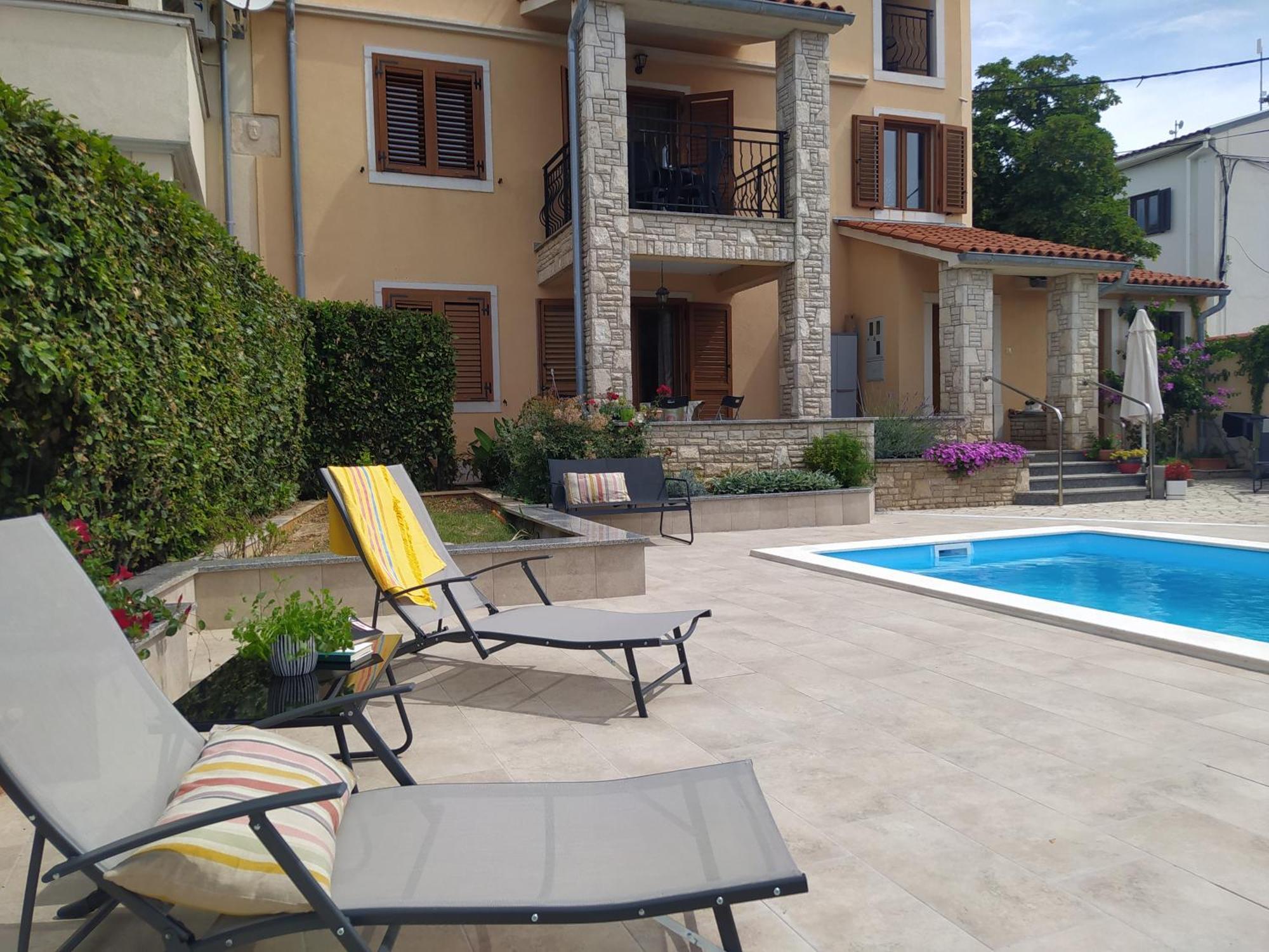 Villa Krasa Sea View Apartmants With Pool Лижнян Екстер'єр фото