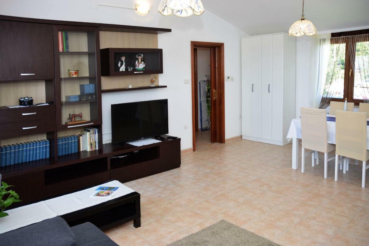 Villa Krasa Sea View Apartmants With Pool Лижнян Екстер'єр фото