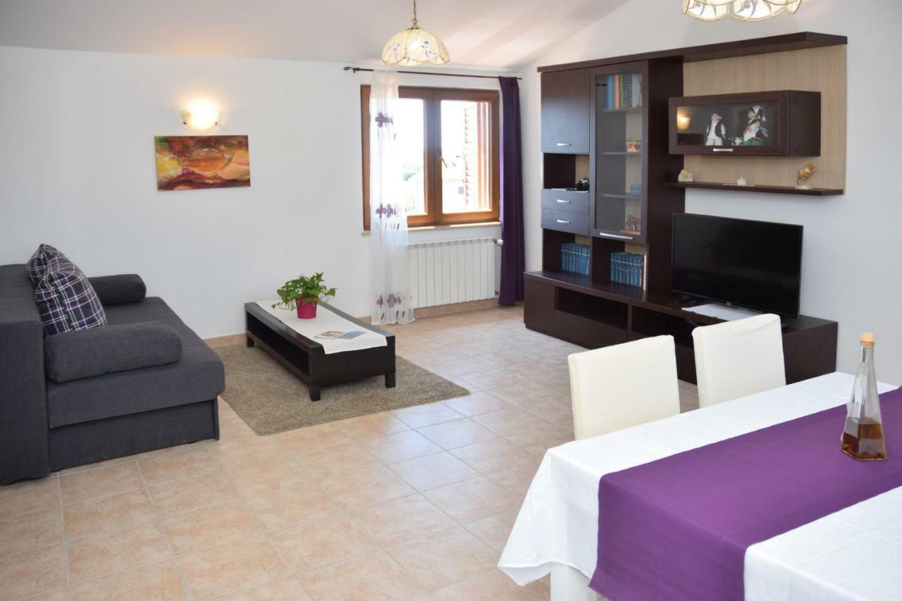 Villa Krasa Sea View Apartmants With Pool Лижнян Екстер'єр фото