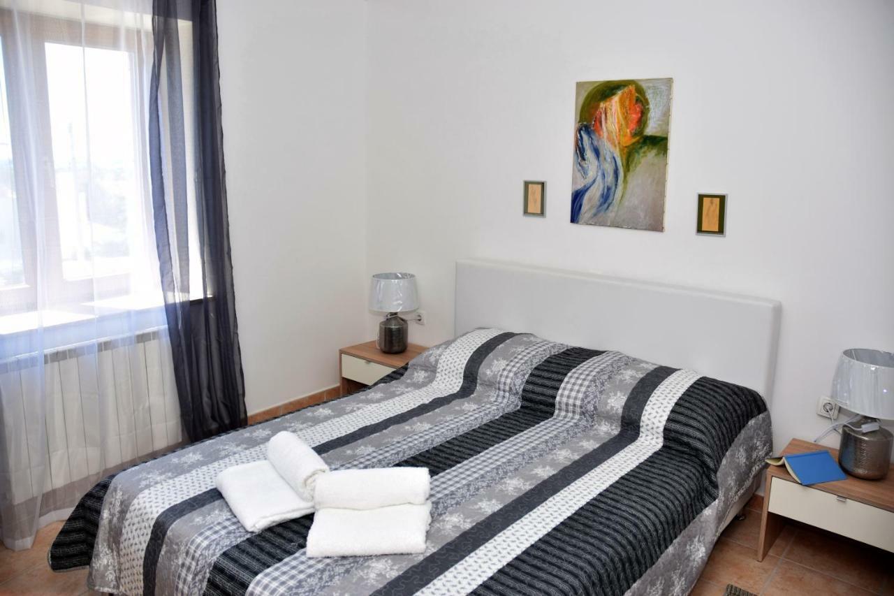 Villa Krasa Sea View Apartmants With Pool Лижнян Екстер'єр фото
